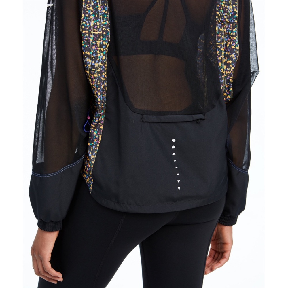 Nike NWT Icon Clash Packable Running Jacket - Picture 4 of 4